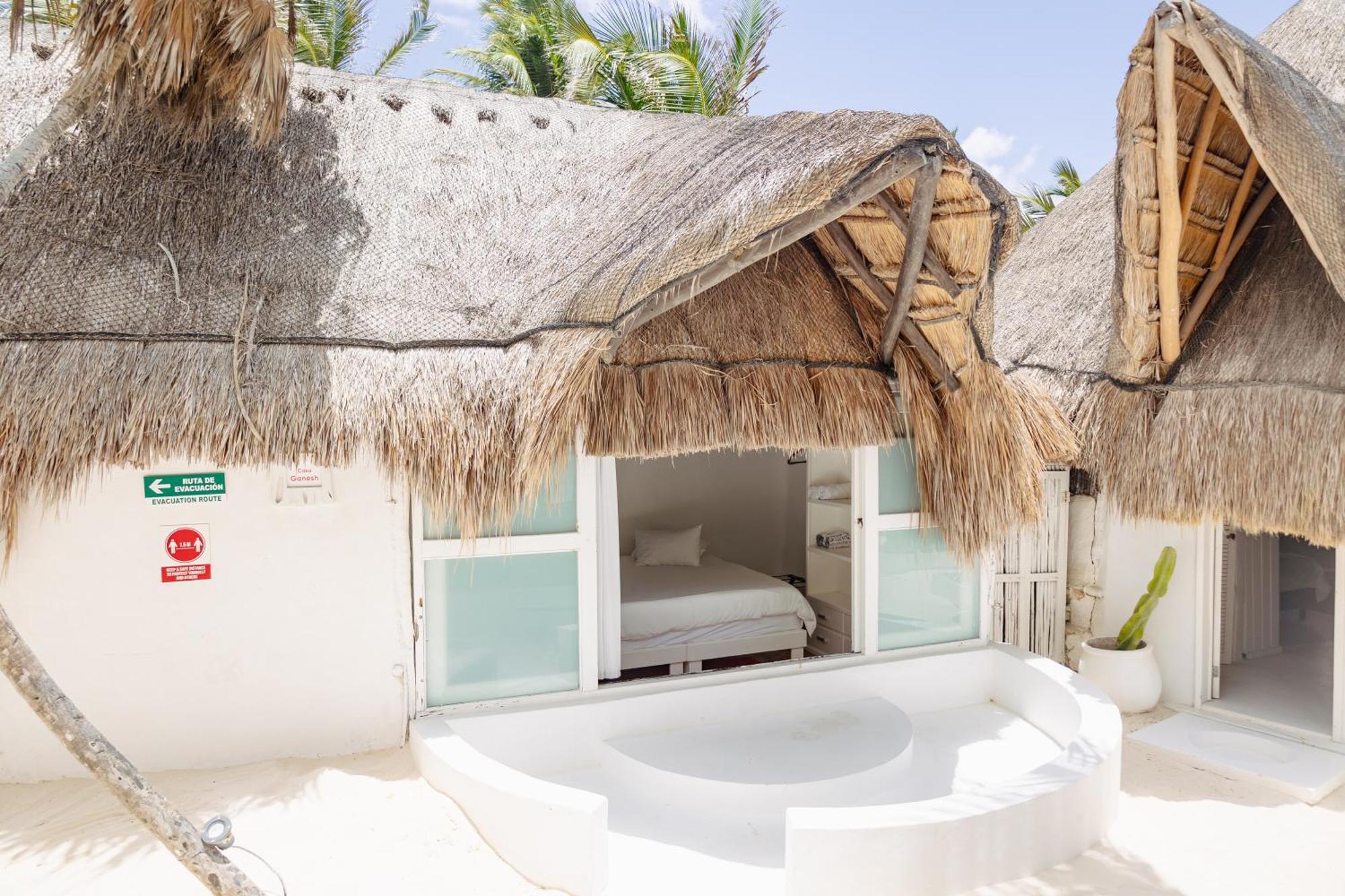 Shambala Beach House Tulum Bagian luar foto